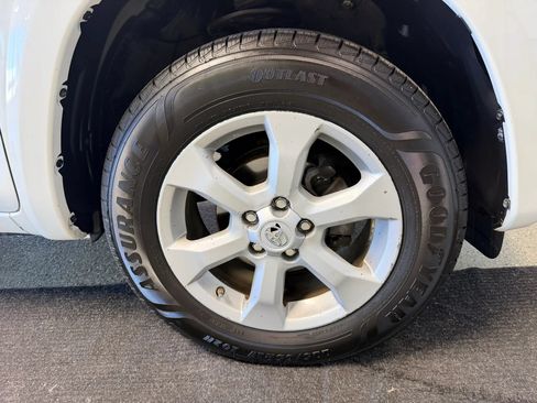 Used 2012 Toyota RAV4 Limited w/ Premium Plus Value Pkg AWD/4WD image 17