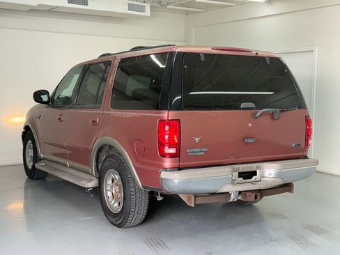 Used 2002 Ford Expedition Eddie Bauer image 3