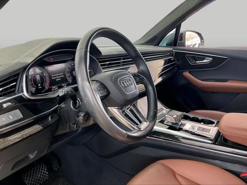 Used 2023 Audi Q7 3.0T Premium Plus w/ Premium Plus Package AWD/4WD image 17