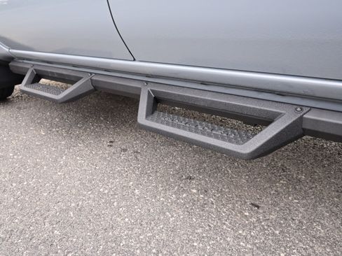 New 2026 Nissan Frontier PRO-4X w/ Pro-4x Convenience Package image 13