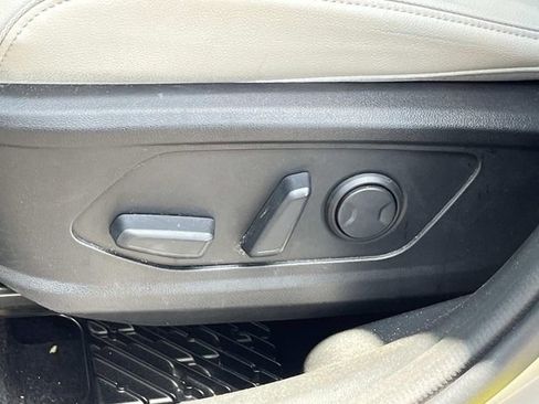 Certified 2022 Hyundai Tucson Limited FWD image 24