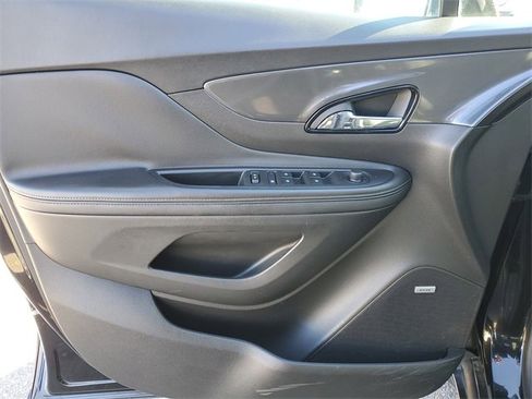 Used 2018 Buick Encore Premium image 18