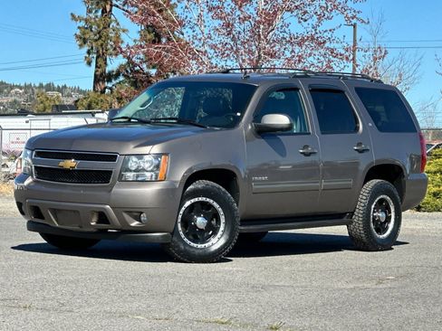 Used 2013 Chevrolet Tahoe LT w/ Luxury Package image 1