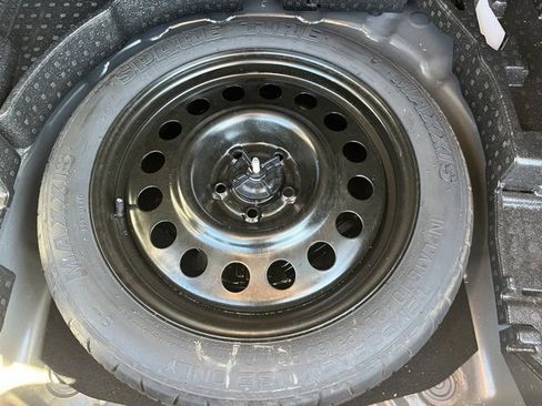 Used 2024 Ford Escape Active w/ Tech Pack #1 image 8