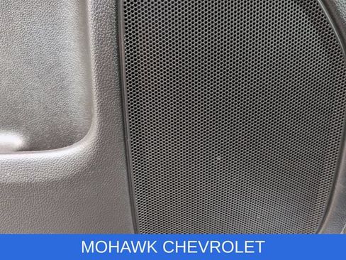 Used 2016 GMC Sierra 1500 SLE w/ SLE Value Package AWD/4WD image 24