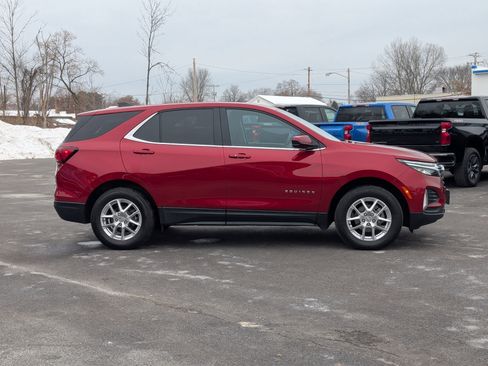 Certified 2022 Chevrolet Equinox LT image 8