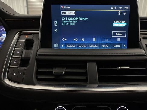 Used 2023 Chevrolet Tahoe Z71 w/ Off-Road Capability Package image 20