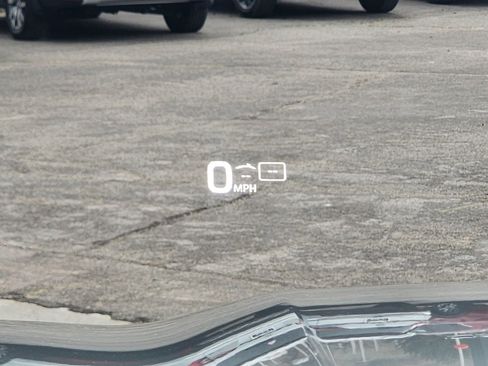 Used 2024 GMC Canyon AT4 w/ AT4 Premium Package image 33