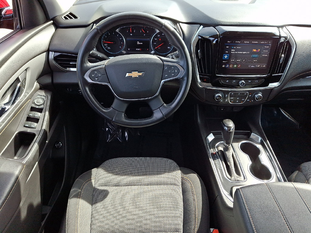 Used 2020 Chevrolet Traverse LT FWD image 11