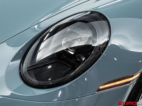 Used 2024 Porsche 911 GT3 RS RWD image 13
