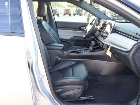 New 2026 Jeep Compass Limited image 23