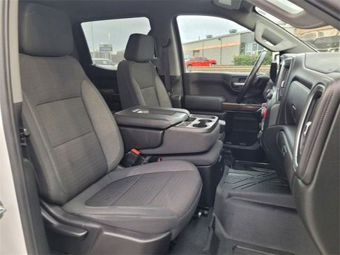 Used 2020 Chevrolet Silverado 1500 LT w/ Convenience Package image 15