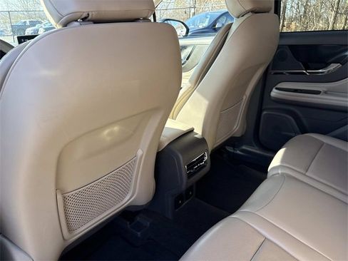 Certified 2023 Lincoln Corsair Reserve image 17