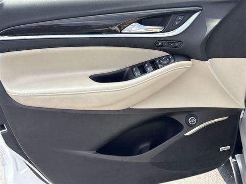 Certified 2018 Buick Enclave Premium AWD/4WD image 21
