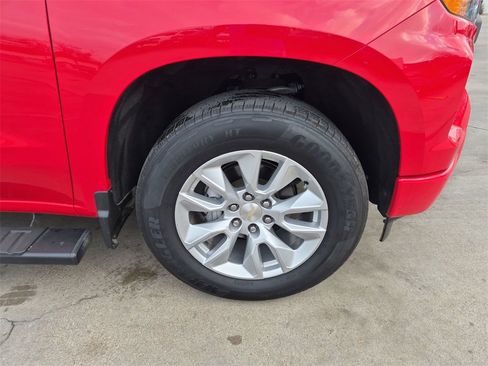 Certified 2022 Chevrolet Silverado 1500 Custom image 10