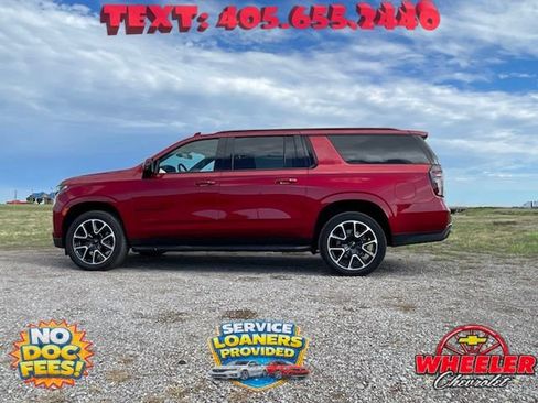 Used 2024 Chevrolet Suburban RST w/ Luxury Package AWD/4WD image 3