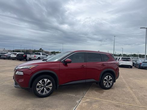 Used 2022 Nissan Rogue SV FWD image 10