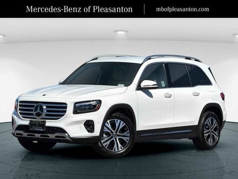 Certified 2025 Mercedes-Benz GLB 250 image 1
