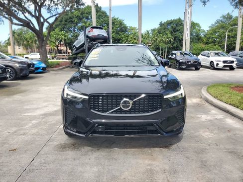 Used 2024 Volvo XC60 B5 Plus AWD/4WD image 2