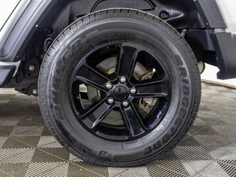 Used 2021 Jeep Wrangler Unlimited Sport image 49