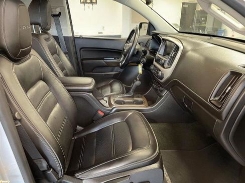 Used 2018 GMC Canyon Denali image 20