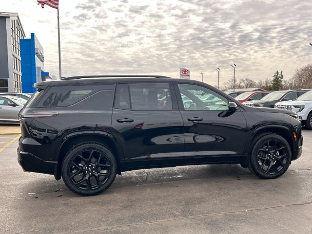 New 2026 Chevrolet Traverse RS w/ LPO, Floor Liner Package FWD image 15