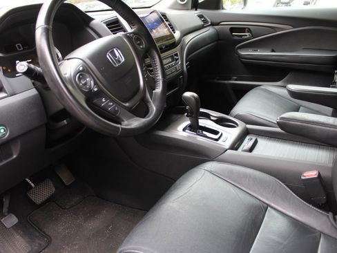 Used 2016 Honda Pilot EX-L image 11