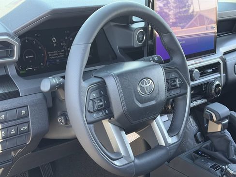 New 2026 Toyota 4Runner Limited AWD/4WD image 11