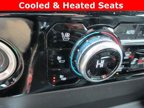 Certified 2023 GMC Sierra 1500 SLT w/ SLT Premium Package image 15