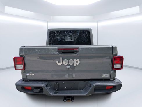 Used 2020 Jeep Gladiator Overland w/ Trailer Tow Package image 4