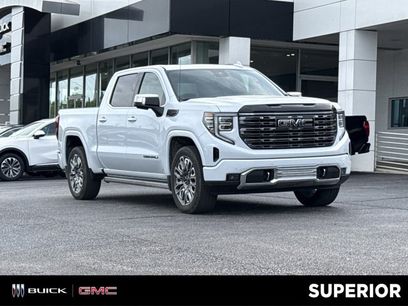New 2026 GMC Sierra 1500 Denali Ultimate w/ LPO, Black Badging Package