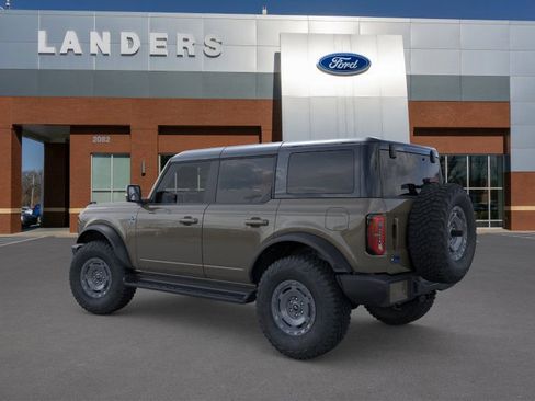 New 2025 Ford Bronco Outer Banks w/ Sasquatch Package image 4