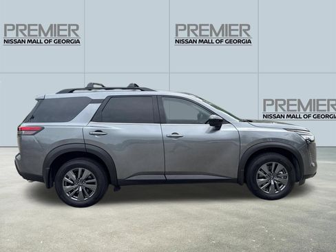 New 2026 Nissan Pathfinder SV w/ Cargo Package FWD image 4