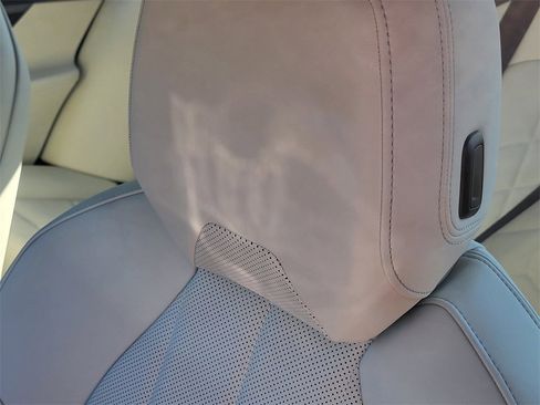 New 2026 BMW 530i xDrive w/ Convenience Package image 17