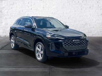 New 2025 Audi Q5 2.0T Premium Plus video 1