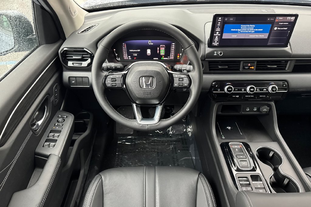 New 2026 Honda Pilot Touring image 14