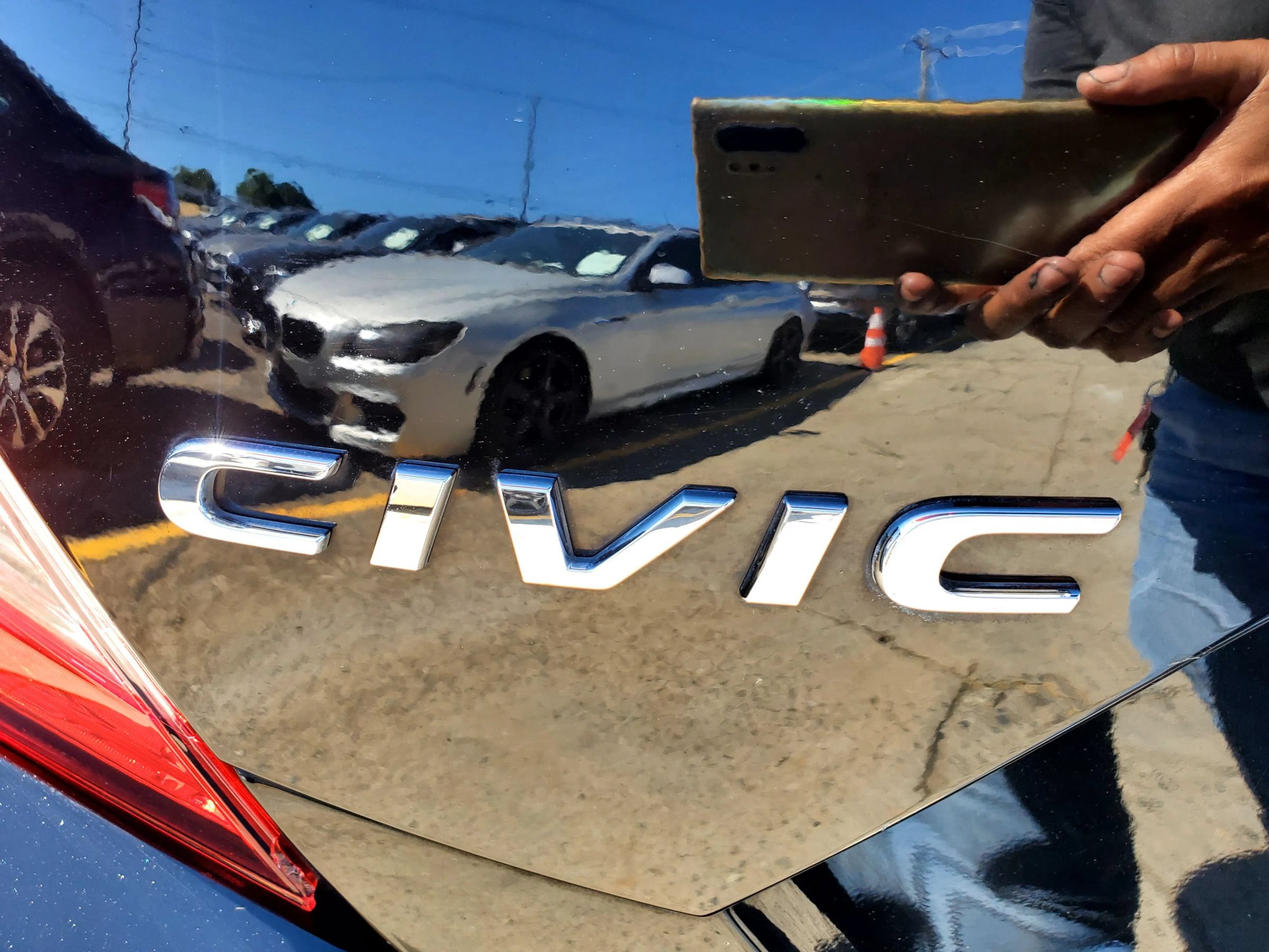 Used 2020 Honda Civic LX image 15