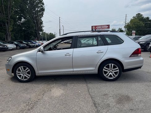Used 2012 Volkswagen Jetta TDI FWD image 10