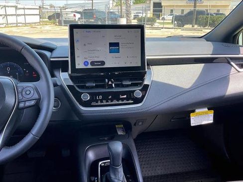 Certified 2025 Toyota Corolla SE w/ SE Premium Package image 7