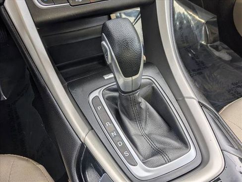 Used 2016 Ford Fusion SE image 15
