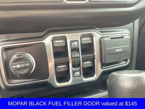 Used 2022 Jeep Wrangler Unlimited Sport image 11