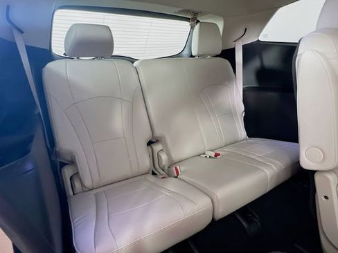Used 2023 Buick Enclave Essence w/ Experience Buick Package image 29