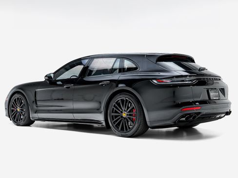 Used 2023 Porsche Panamera GTS AWD/4WD image 6