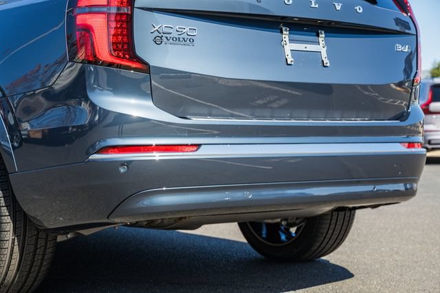 New 2026 Volvo XC90 B6 Plus w/ Protection Package Premier AWD/4WD image 9