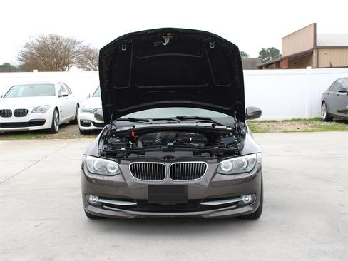 Used 2011 BMW 335i xDrive Coupe image 30