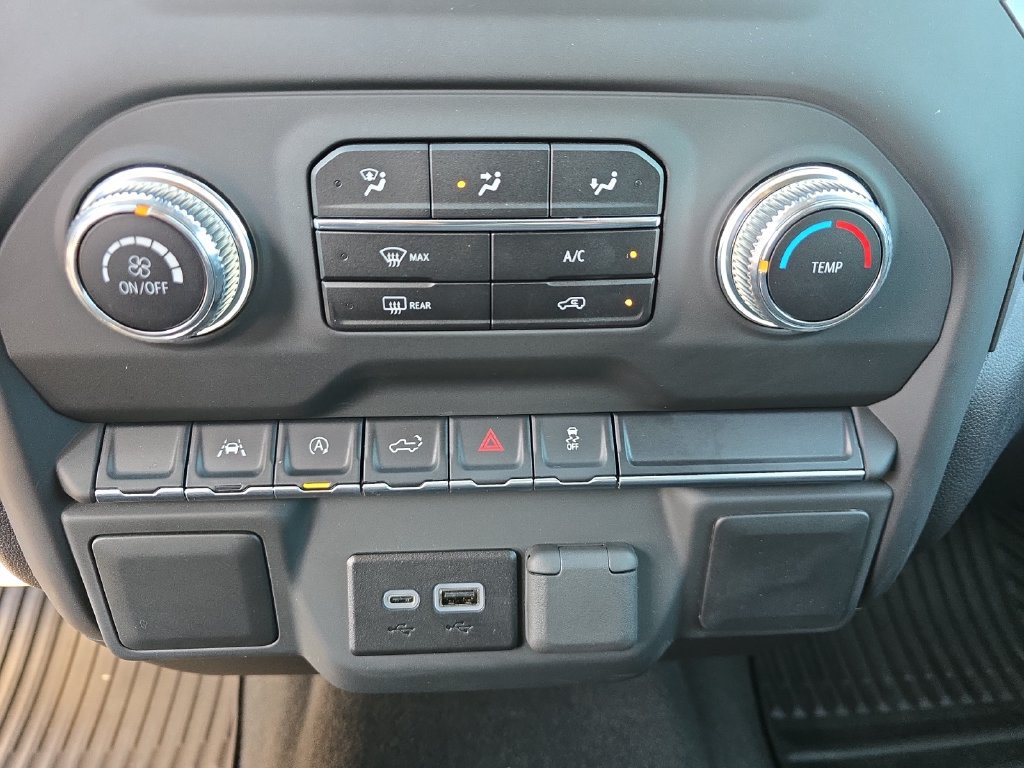 Used 2024 GMC Sierra 1500 Pro w/ Graphite Edition AWD/4WD image 18