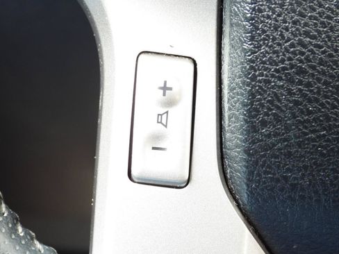 Used 2017 Toyota 4Runner Limited AWD/4WD image 80