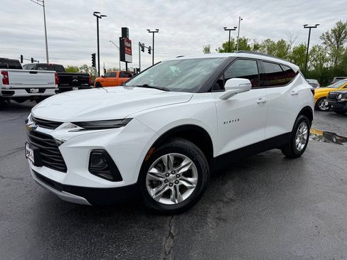 Used 2020 Chevrolet Blazer LT FWD image 3