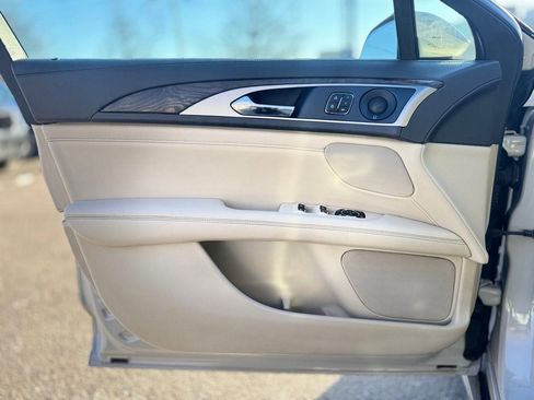 Used 2019 Lincoln MKZ Reserve w/ Reserve Plus Package image 13