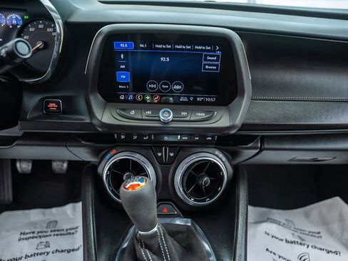 Used 2019 Chevrolet Camaro SS RWD image 27